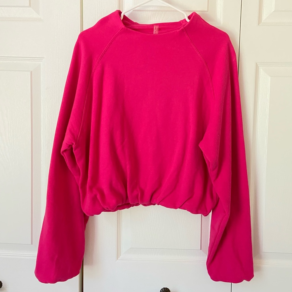 Live Out Loud Pullover - S - NWOT